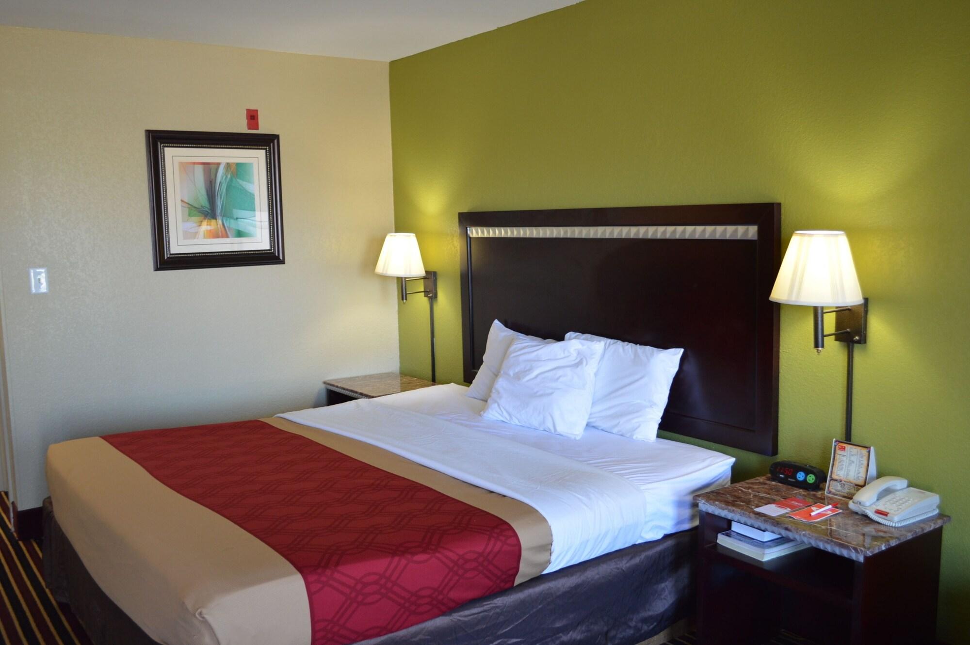 Econo Lodge Lake Charles University Area Exterior photo